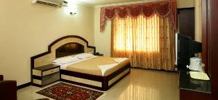 Vel's Court, Palani 4